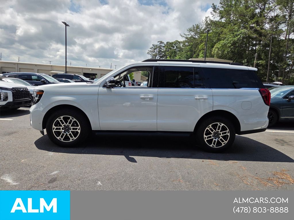 Used 2025 White Ford Active image 3