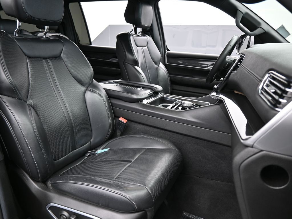 Used 2022 Silver Zynith Jeep Series I image 54