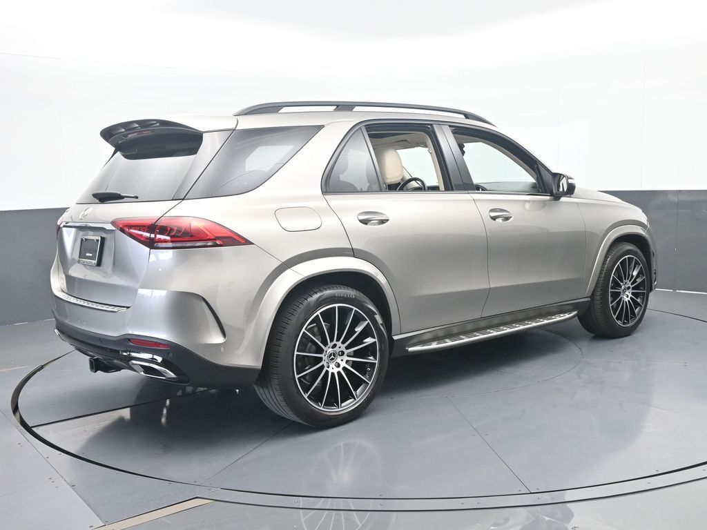 Used 2022 Gold Mercedes-Benz GLE 350 image 6