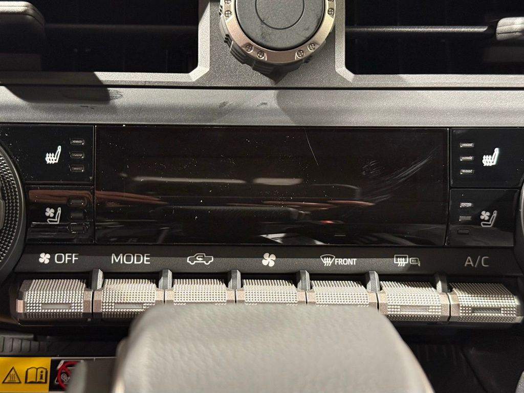 Thumbnail: 2025 Toyota Tacoma - 28