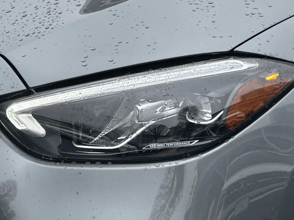 Thumbnail: 2025 Mercedes-Benz C-Class - 3