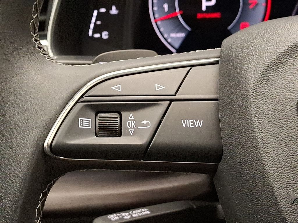 2021 Audi Q8 Premium 23