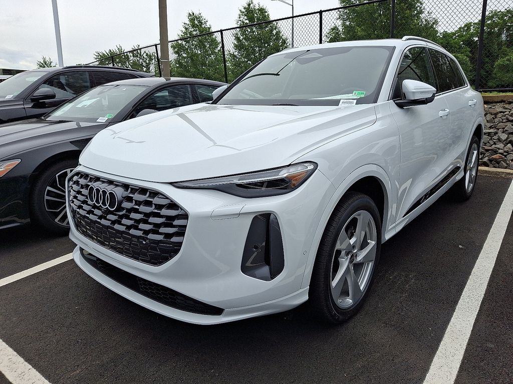 2025 Audi Q5 Premium -
                Vienna, VA