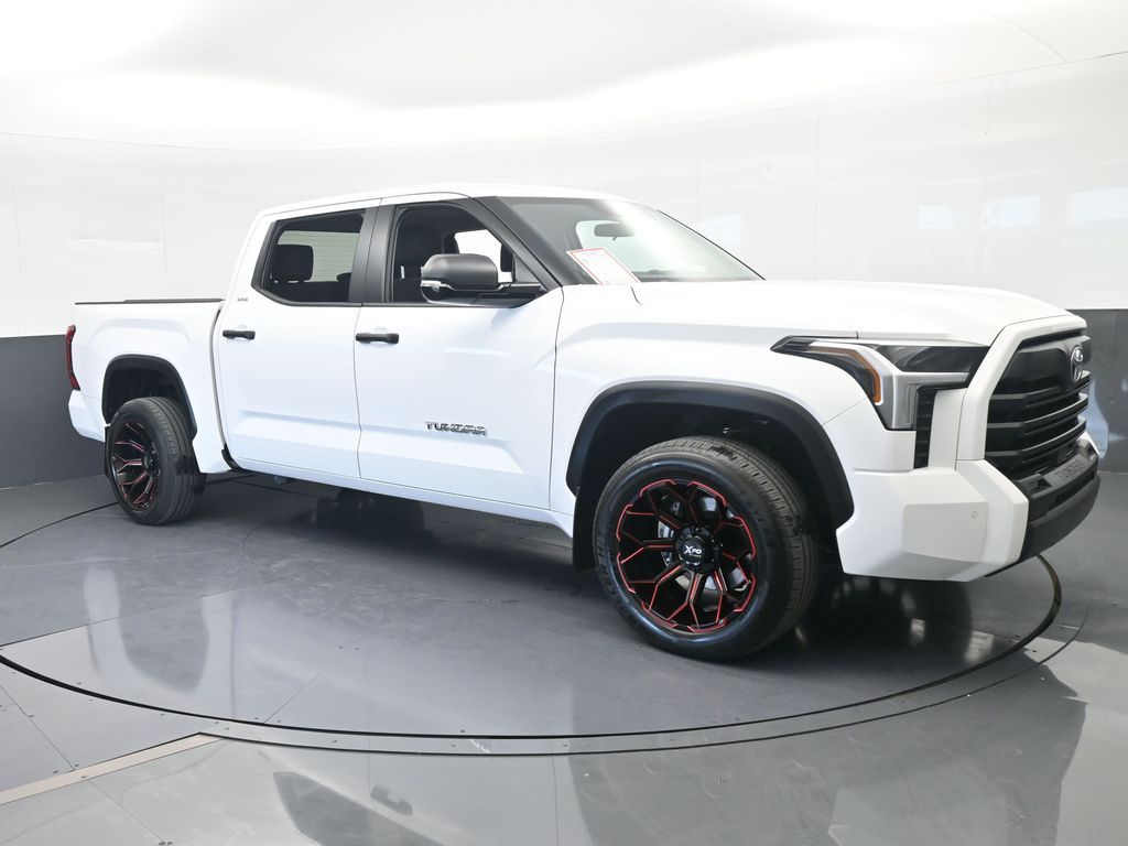 Used 2024 Wind Chill Pearl Toyota SR5 image 8