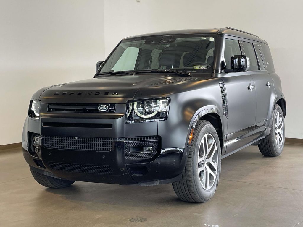 2024 Land Rover Defender 110 P400 X-Dynamic SE AWD