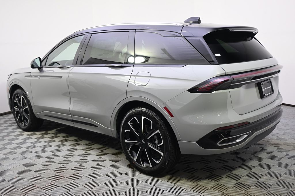 New 2026 Gray Lincoln Reserve image 3