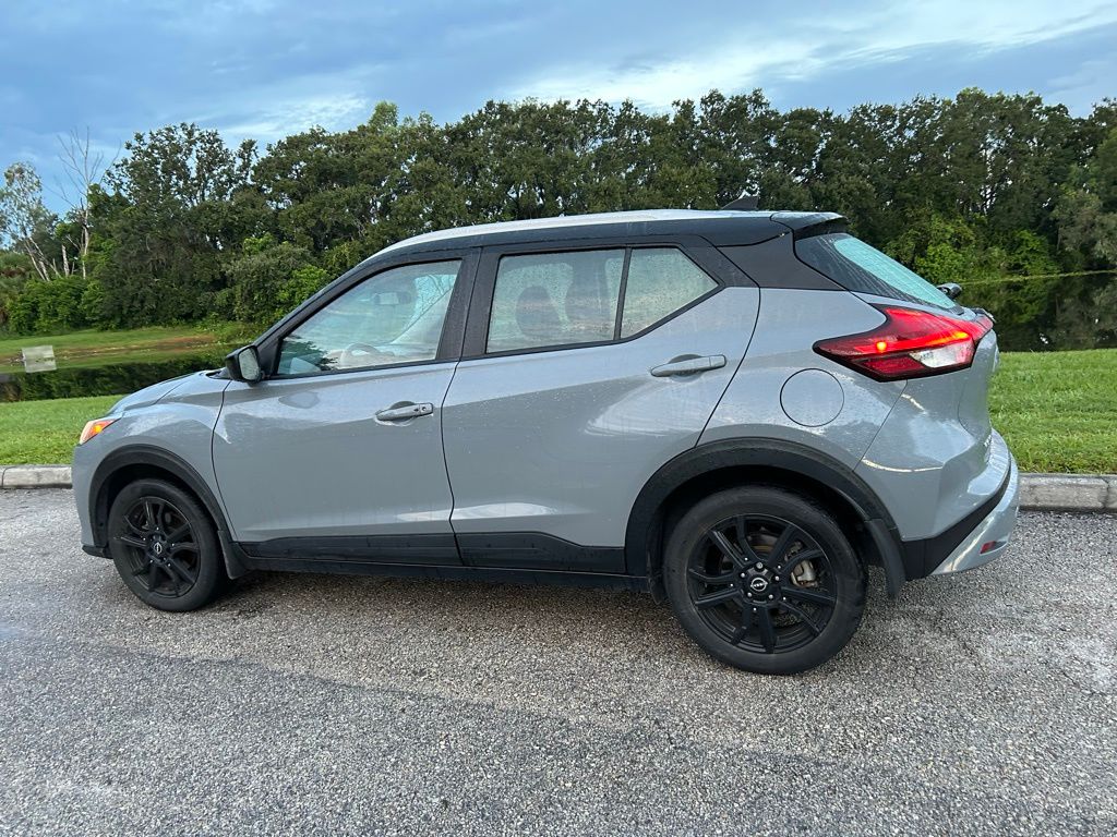 Thumbnail: 2023 Nissan Kicks - 3