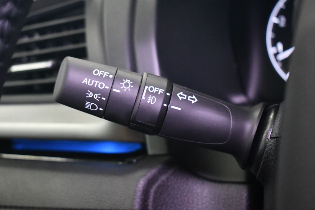 Thumbnail: 2026 Honda Odyssey - 15