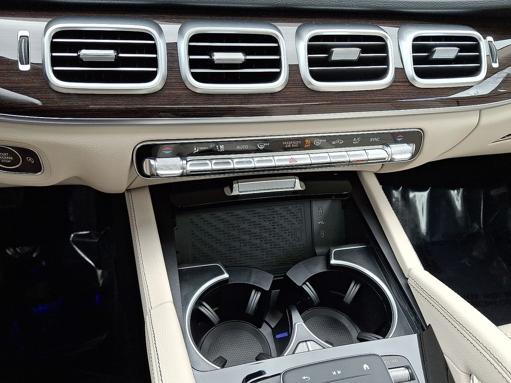 Thumbnail: 2026 Mercedes-Benz GLE - 12