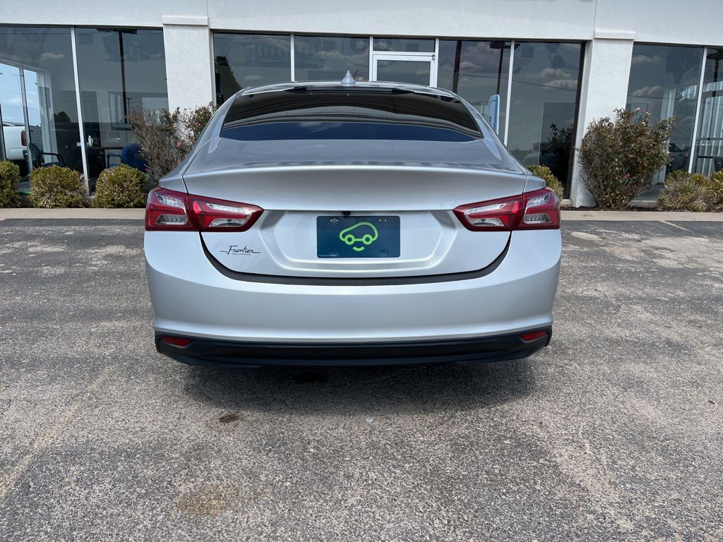 2020 Chevrolet Malibu LT 8