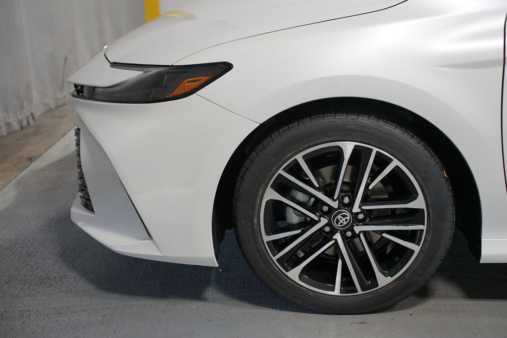 Thumbnail: 2026 Toyota Camry - 5