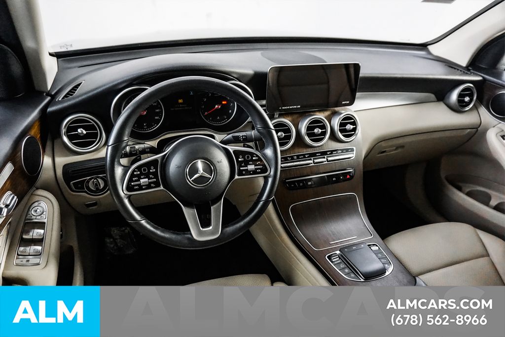 Used 2022 Gray Mercedes-Benz GLC 300 image 23