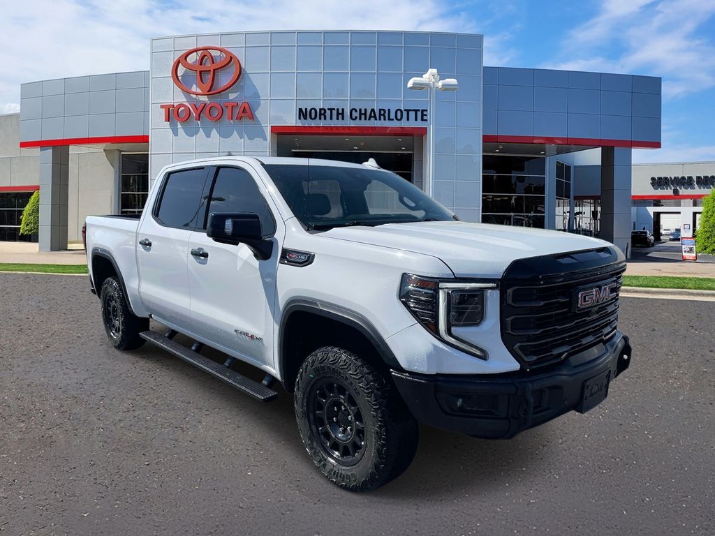 2023 GMC Sierra 1500 AT4X Crew Cab 4WD
