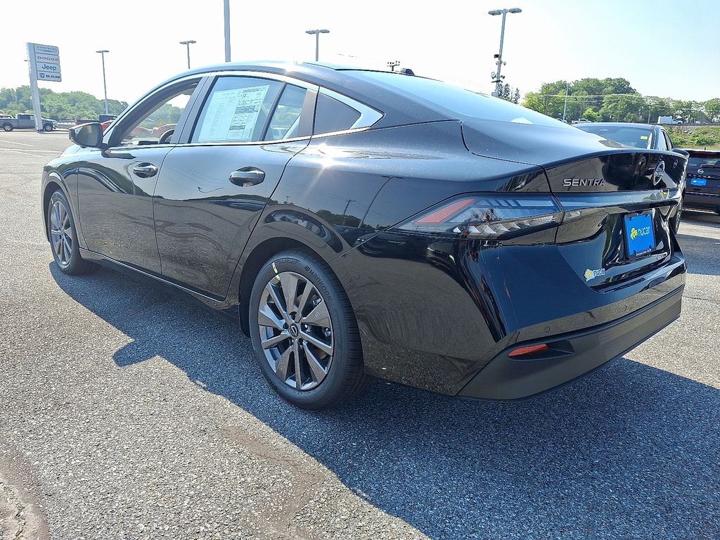 2026 Nissan Sentra — photo 3