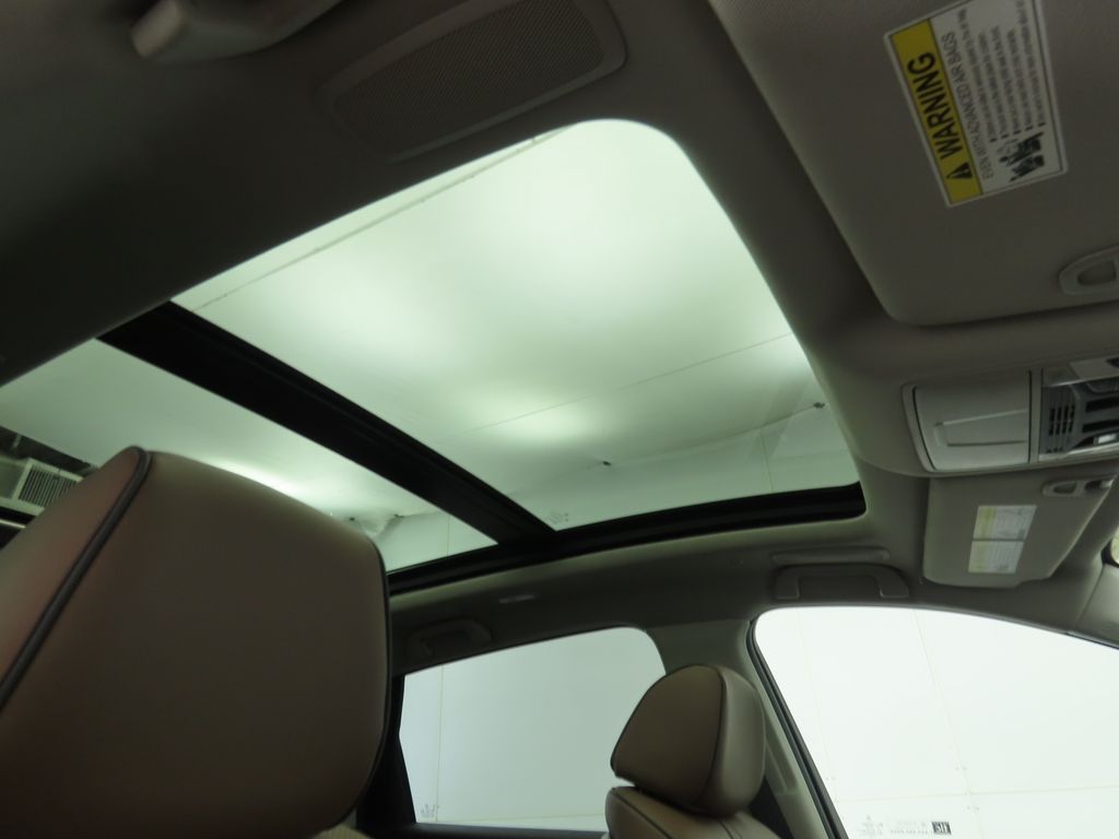 Thumbnail: 2026 Acura RDX - 18