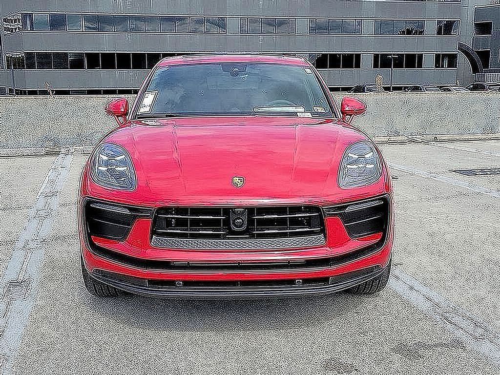 Thumbnail: 2025 Porsche Macan - 8