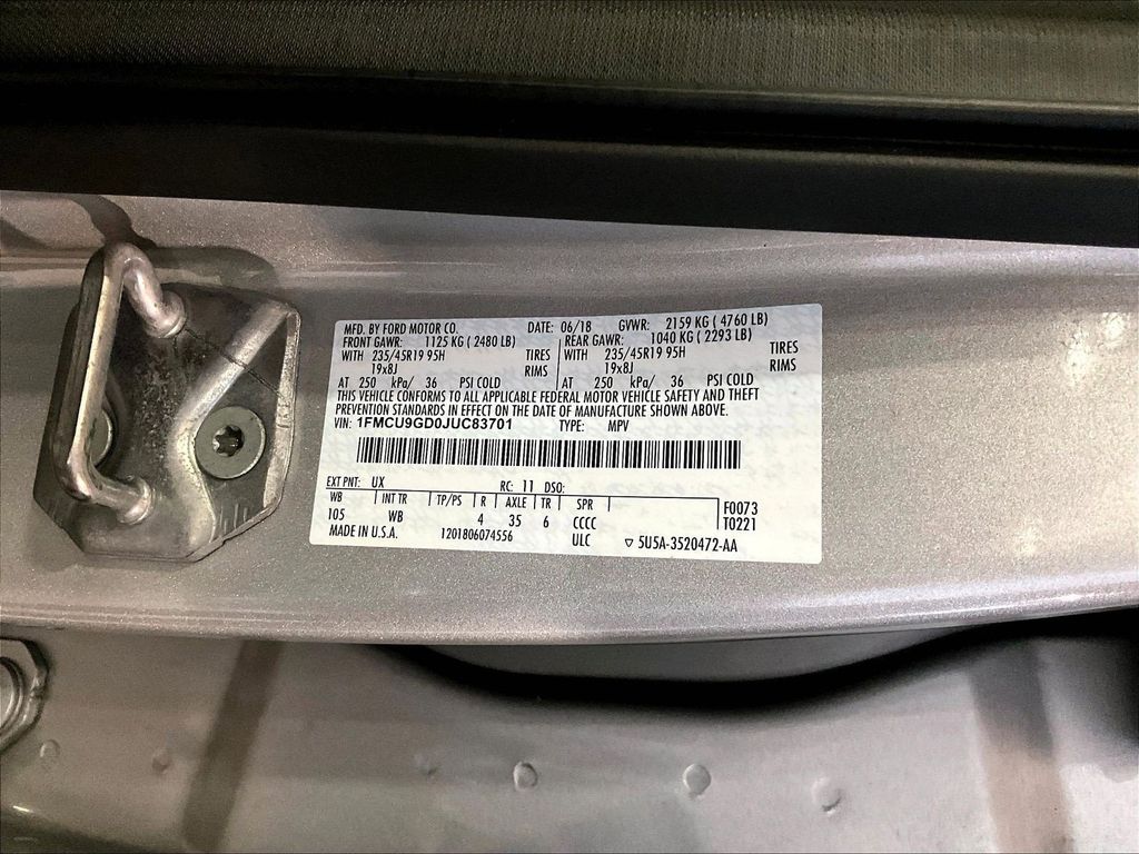 2018 Ford Escape — photo 37