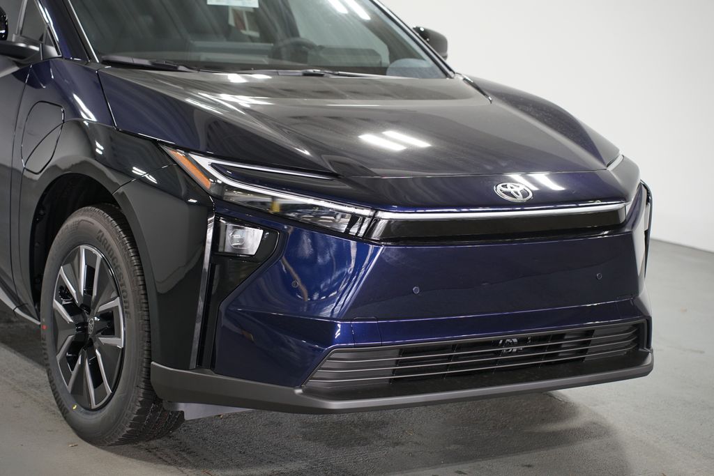 Thumbnail: 2026 Toyota bZ - 4