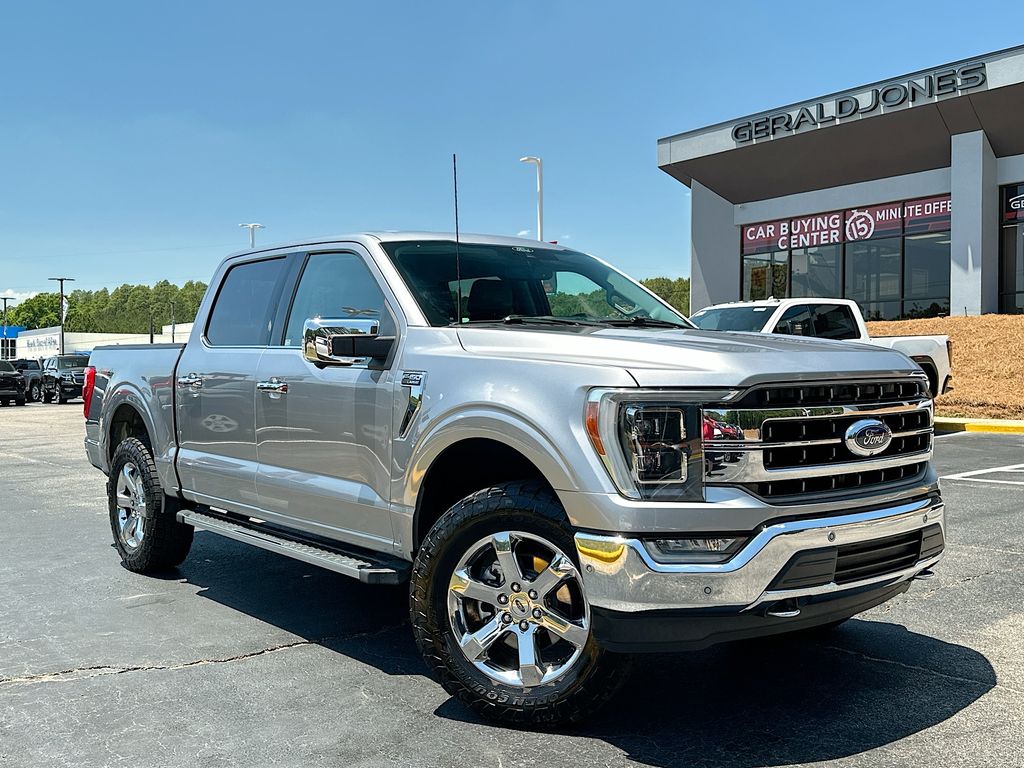 Iconic Silver Metallic 2021 Ford F-150 Lariat SuperCrew 4WD Pickup Truck Four-Wheel Drive Automatic