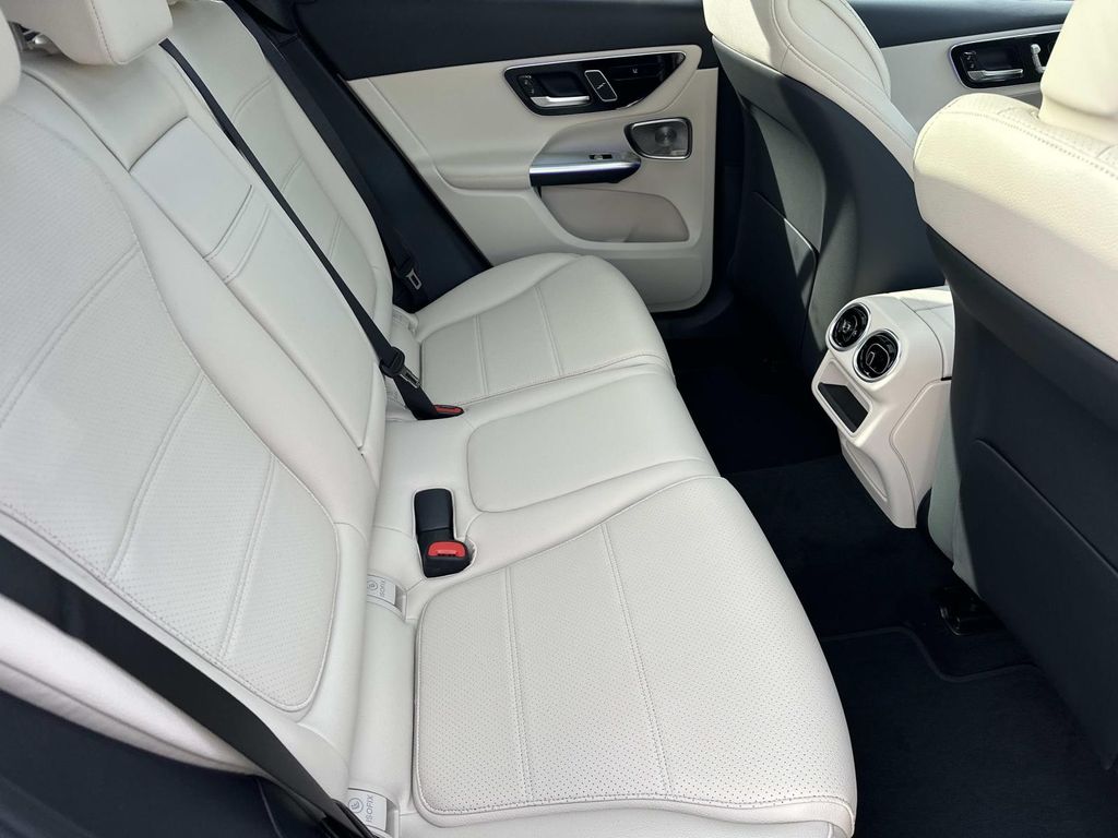 Thumbnail: 2026 Mercedes-Benz GLC - 13