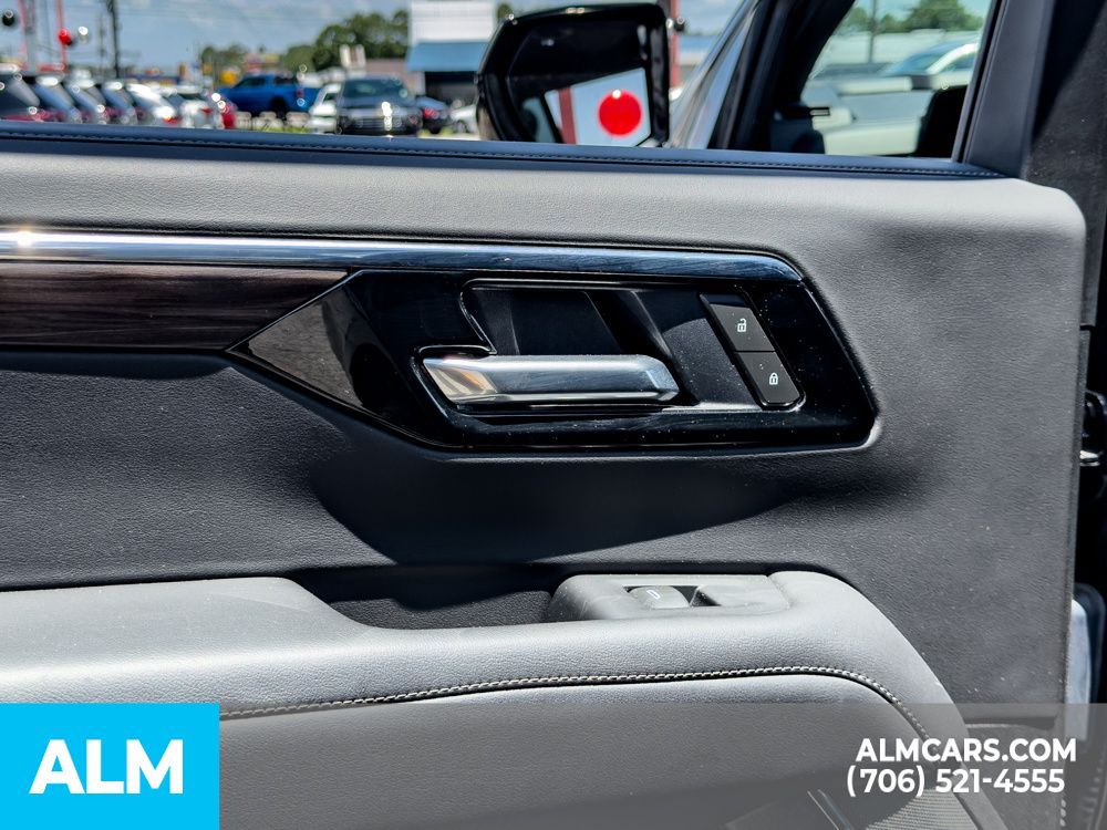Used 2025 Black Chevrolet LT image 16