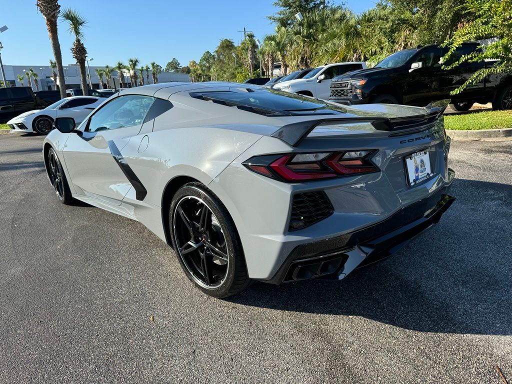 2024 Chevrolet Corvette Stingray 6