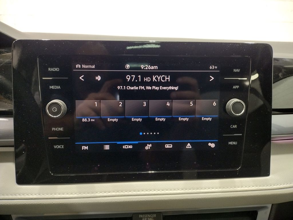 2025 Volkswagen Taos 1.5T SEL