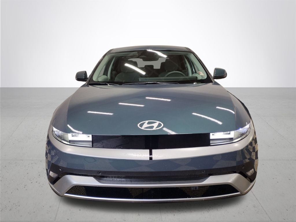 2026 Hyundai IONIQ 5 SE Standard Range