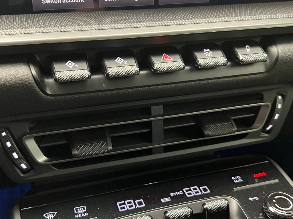 Thumbnail: 2024 Porsche 911 - 12