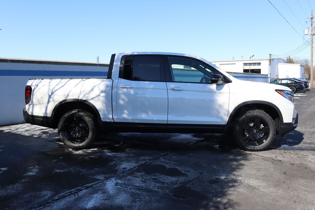 Thumbnail: 2025 Honda Ridgeline - 6