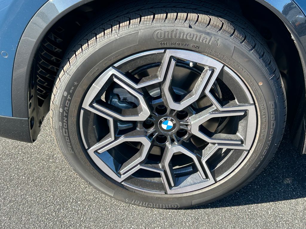 Thumbnail: 2026 BMW X1 - 9