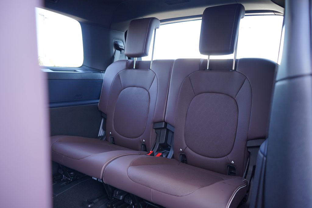 Thumbnail: 2025 Volkswagen ID.Buzz - 11