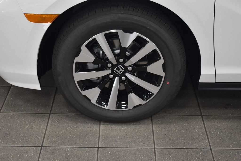 Thumbnail: 2025 Honda Odyssey - 7