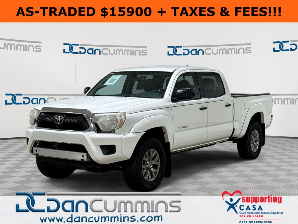 Super White 2015 Toyota Tacoma Pickup Truck Four-Wheel Drive 5-Speed Automatic
