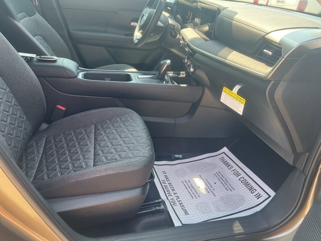 2025 Canyon Bronze Metallic Nissan Kicks SV FWD SUV