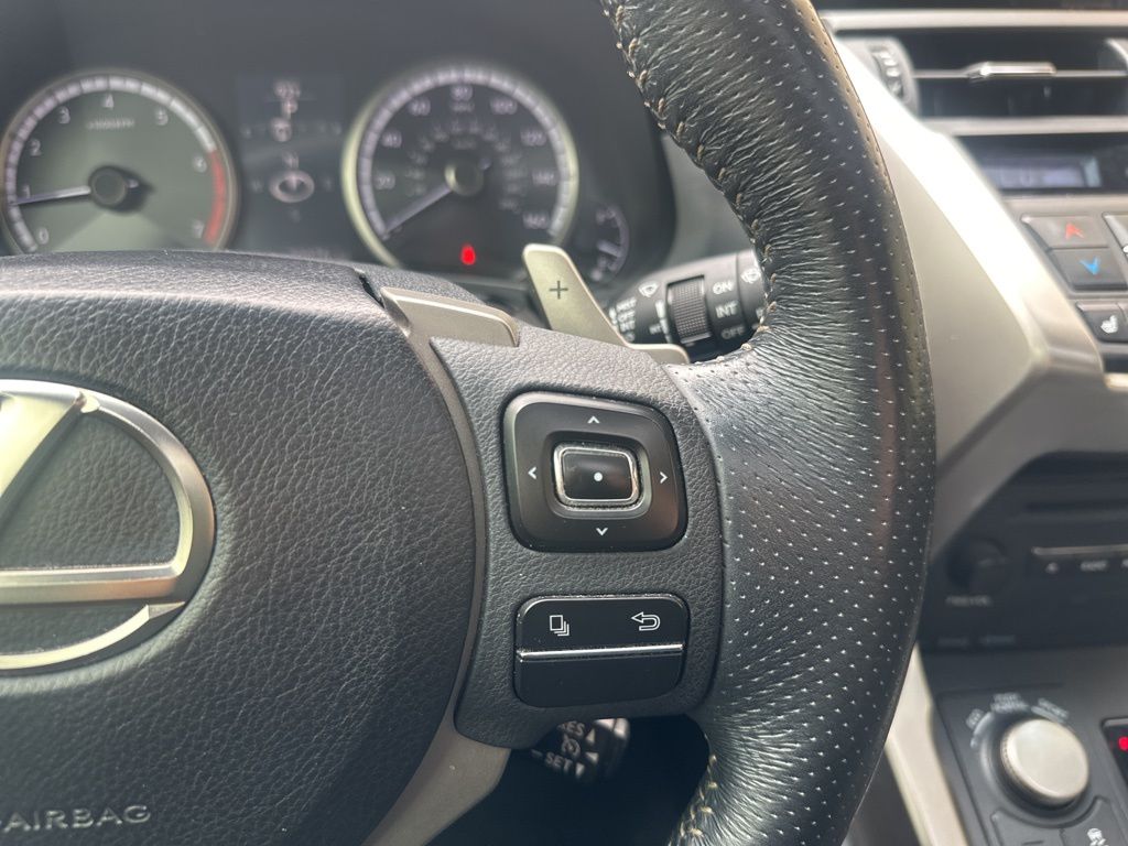 2015 Lexus NX 200t 12
