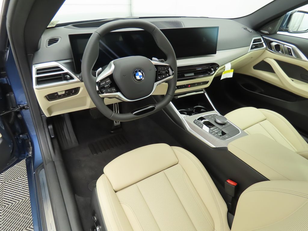 Thumbnail: 2026 BMW 4 Series - 9