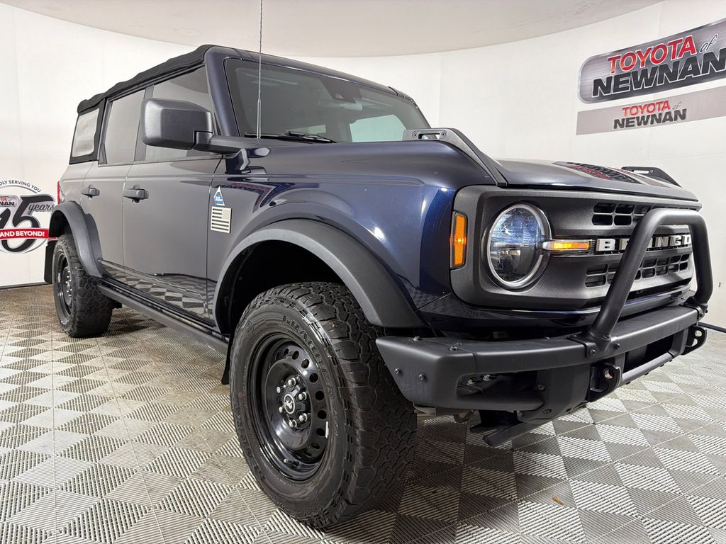 Antimatter Blue Metallic 2021 Ford Bronco Black Diamond 4-Door 4WD SUV / Crossover Four-Wheel Drive 7-Speed Manual