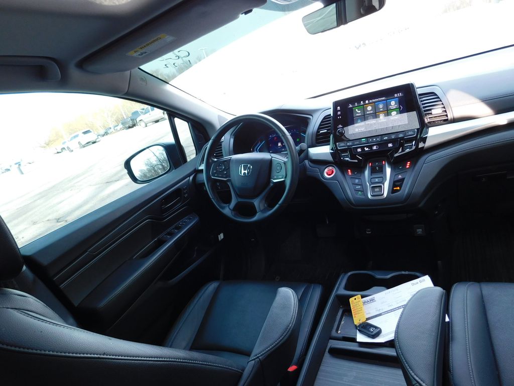 Thumbnail: 2023 Honda Odyssey - 3
