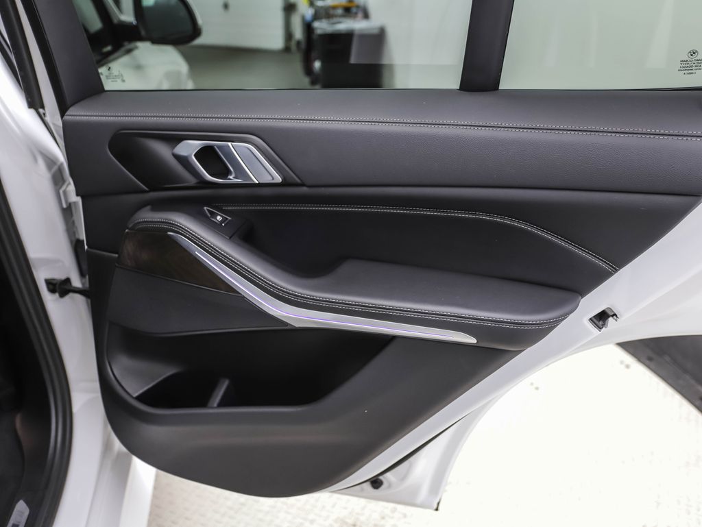 2023 BMW X5 xDrive40i 25