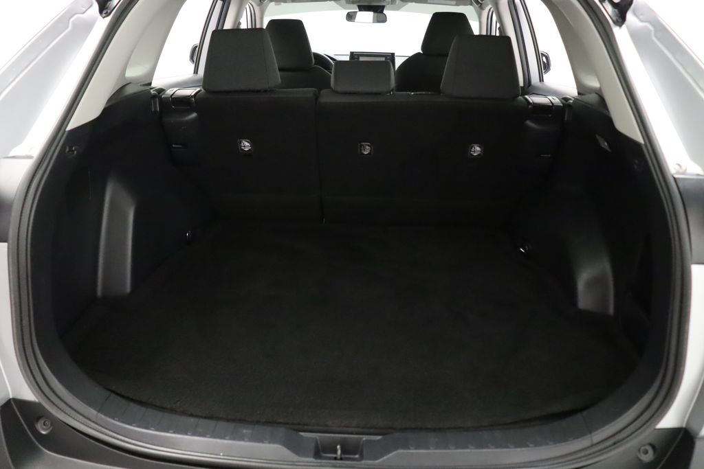 2021 Toyota RAV4 LE 22