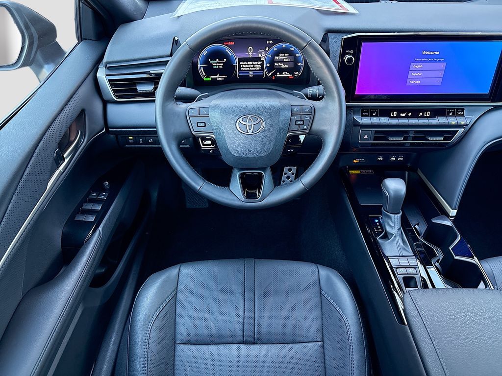 Thumbnail: 2025 Toyota Camry - 10