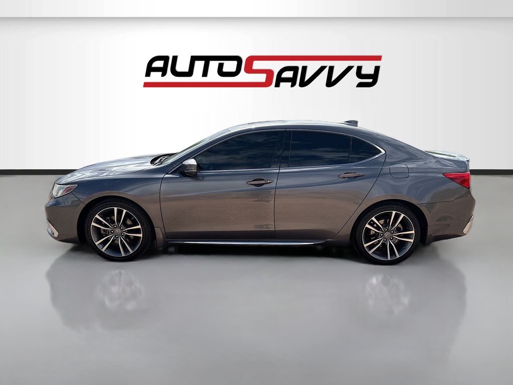 Used 2019 Gray Acura 3.5L Advance Pkg image 4