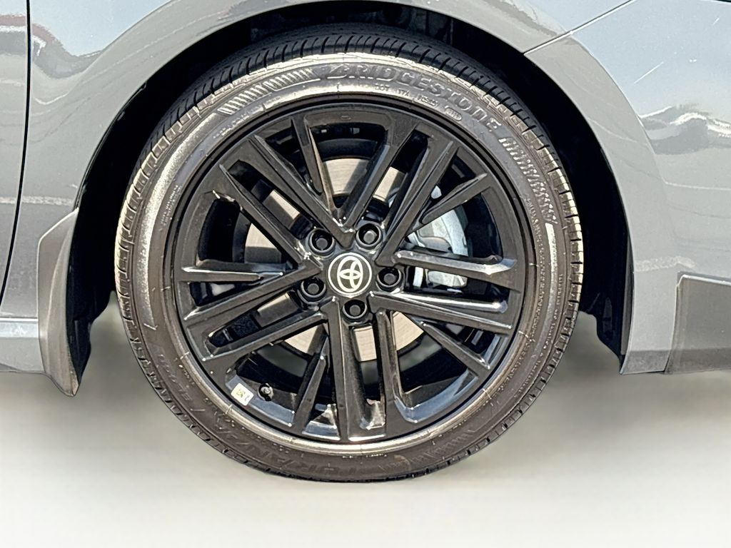 Thumbnail: 2026 Toyota Camry - 31