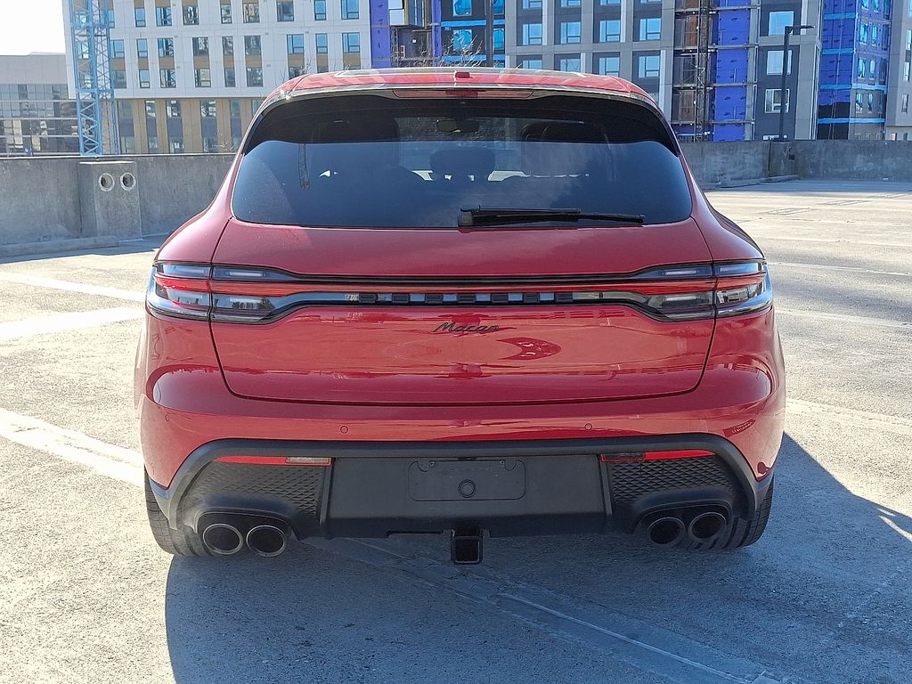 Thumbnail: 2025 Porsche Macan - 9