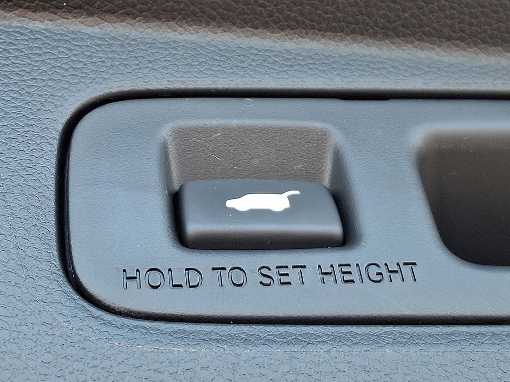 2023 Honda CR-V EX-L 31