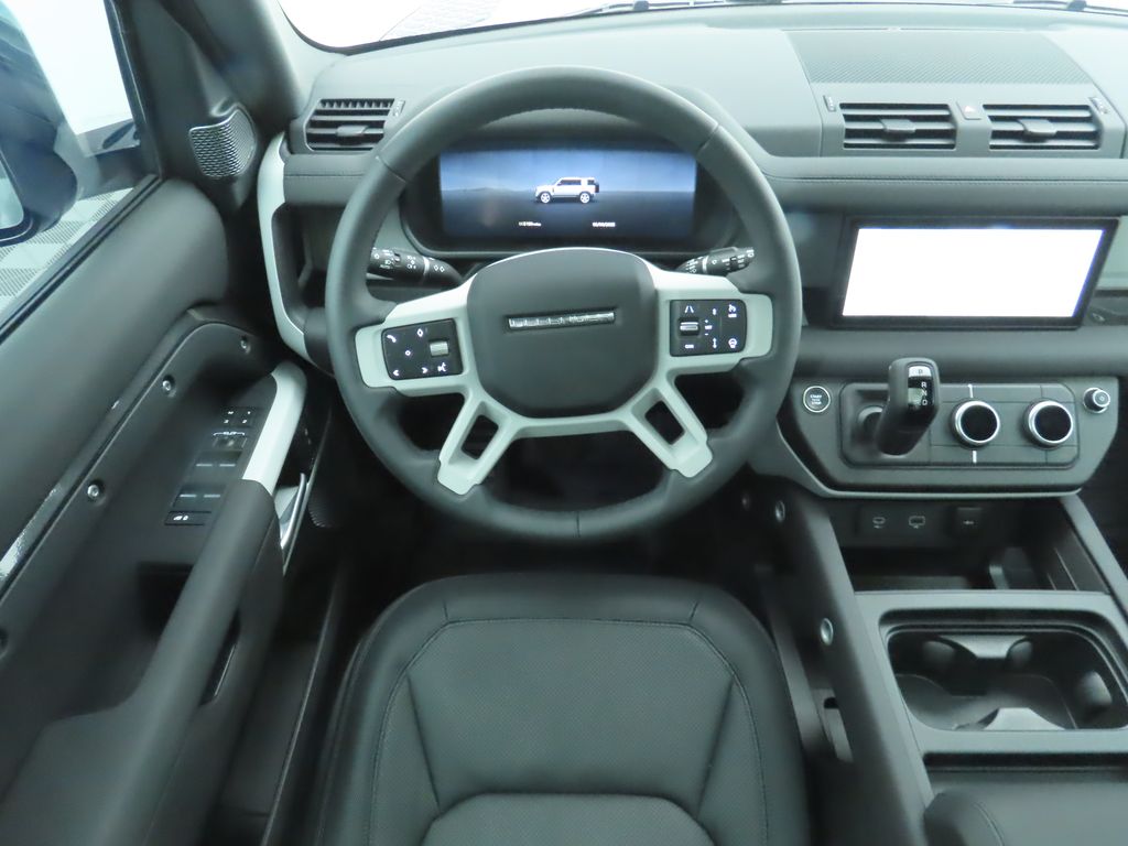2024 Land Rover Defender 110 10