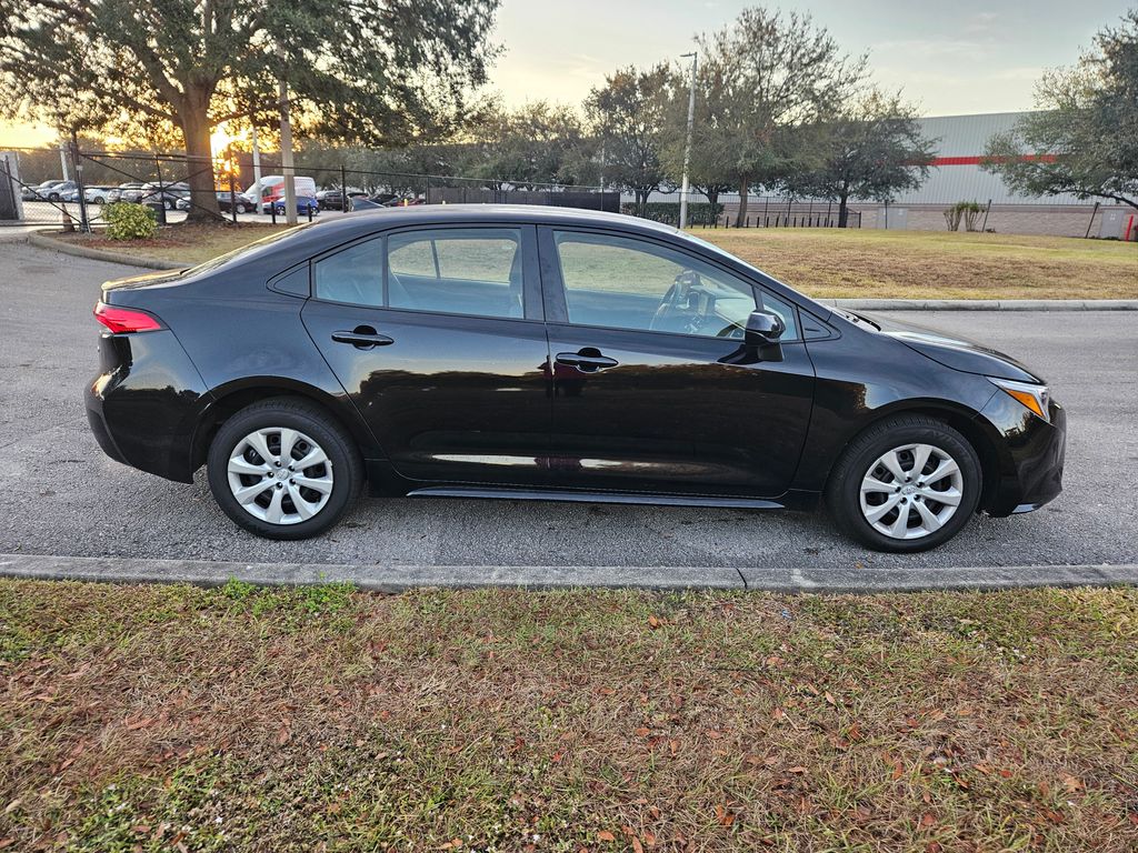 2024 Toyota Corolla LE 6