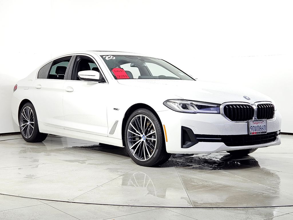 Thumbnail: 2023 BMW 5 Series - 4