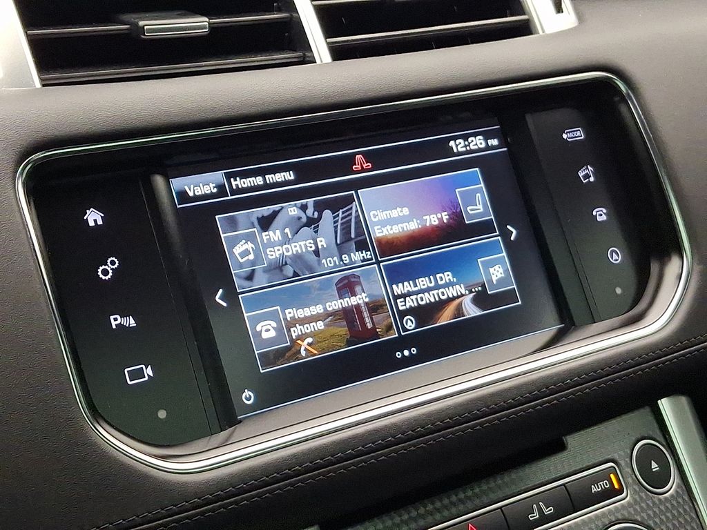 Thumbnail: 2016 Land Rover Range Rover Sport - 25